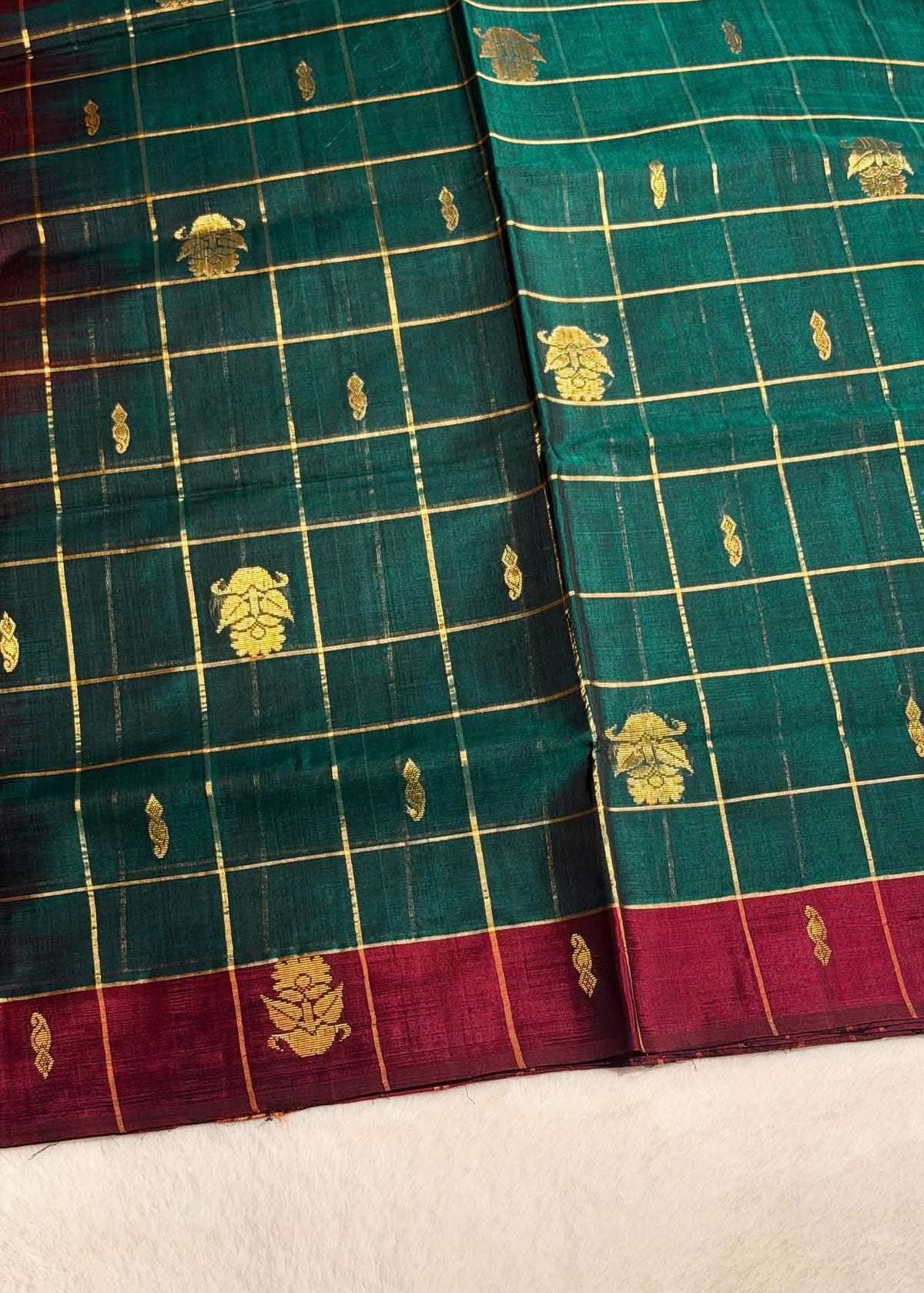 Handloom Vegan Silk Saree