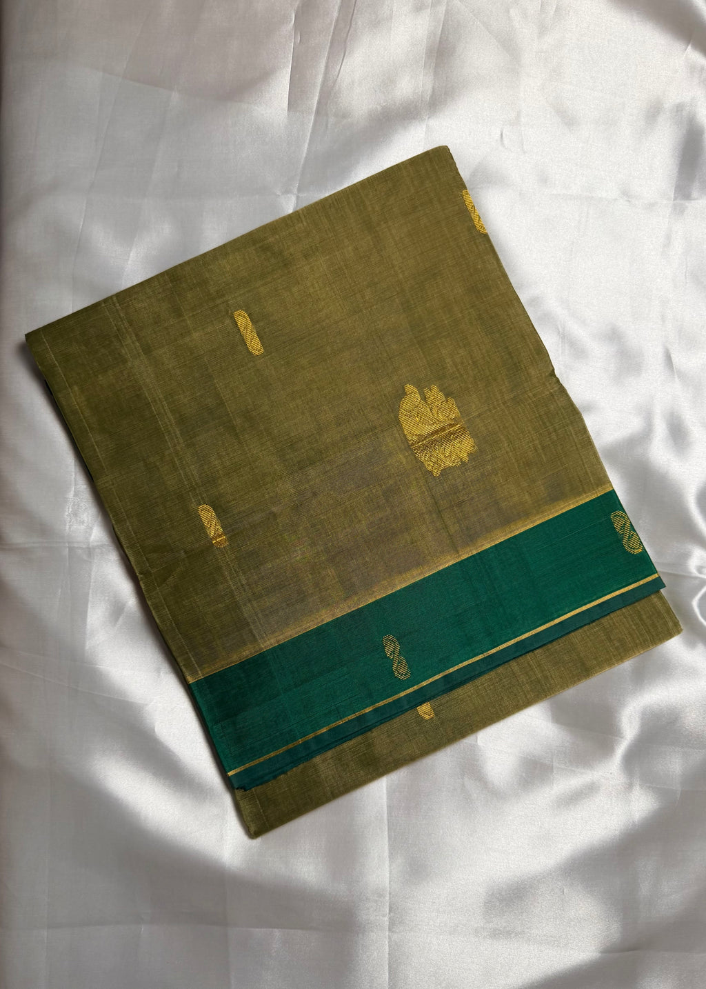 Handloom Vegan Silk Saree