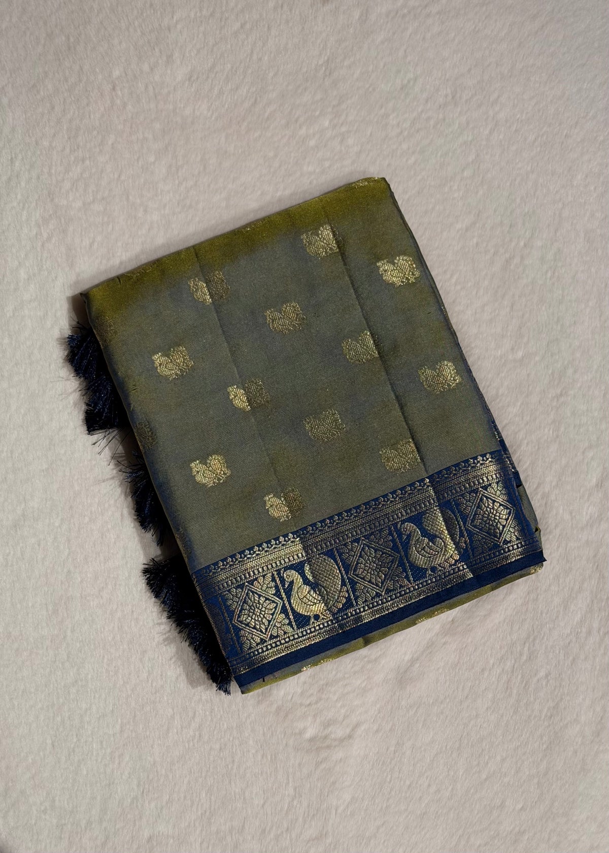 Semi Tussar Silk Saree With Blouse Piece