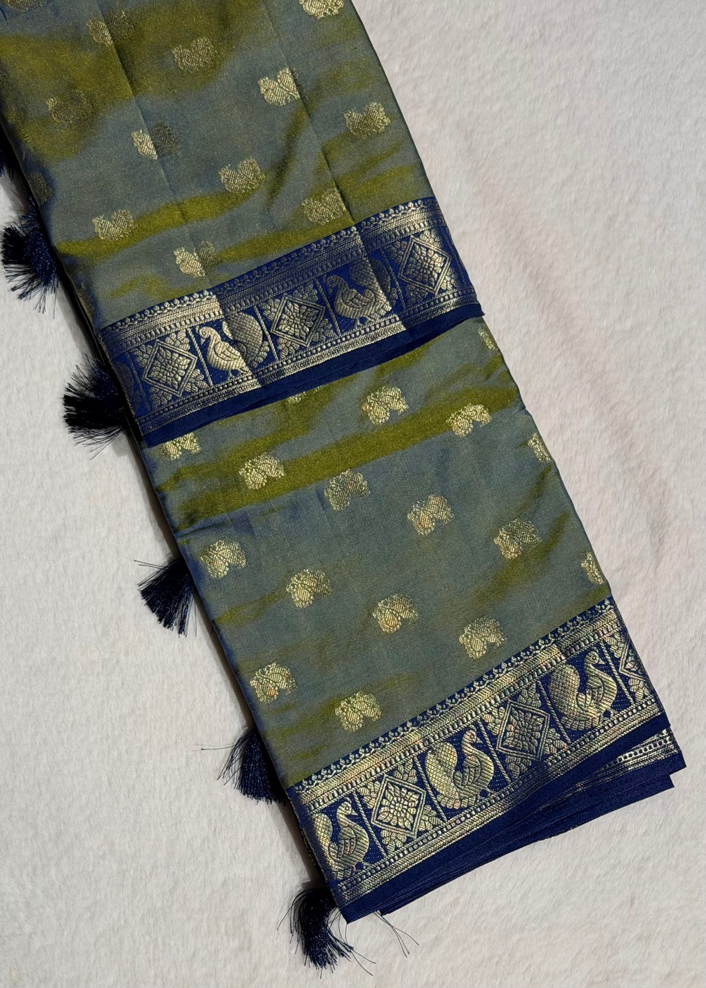 Semi Tussar Silk Saree With Blouse Piece