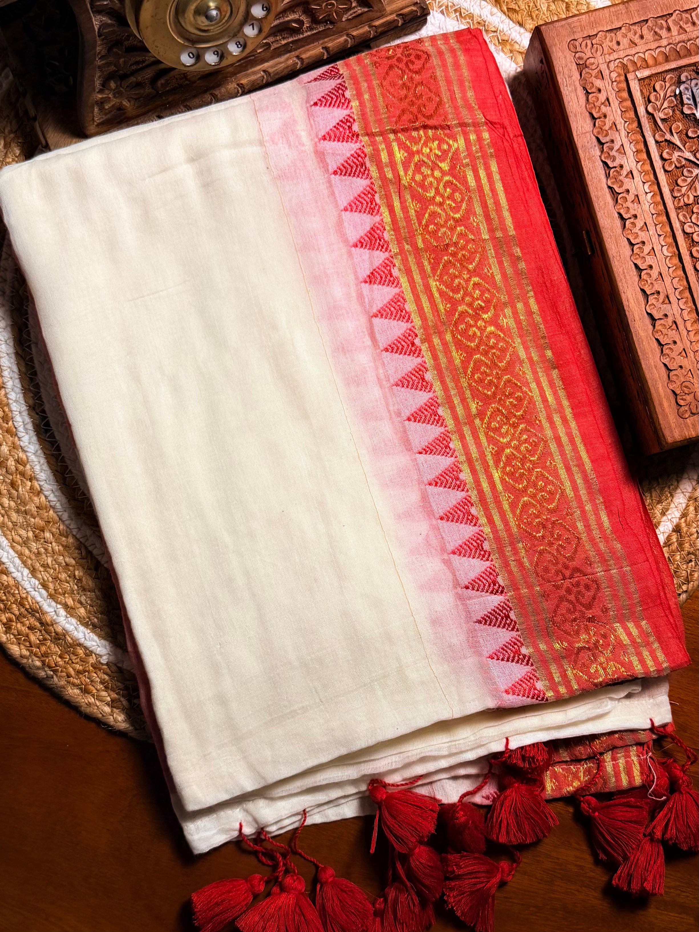 Mul Cotton Saree