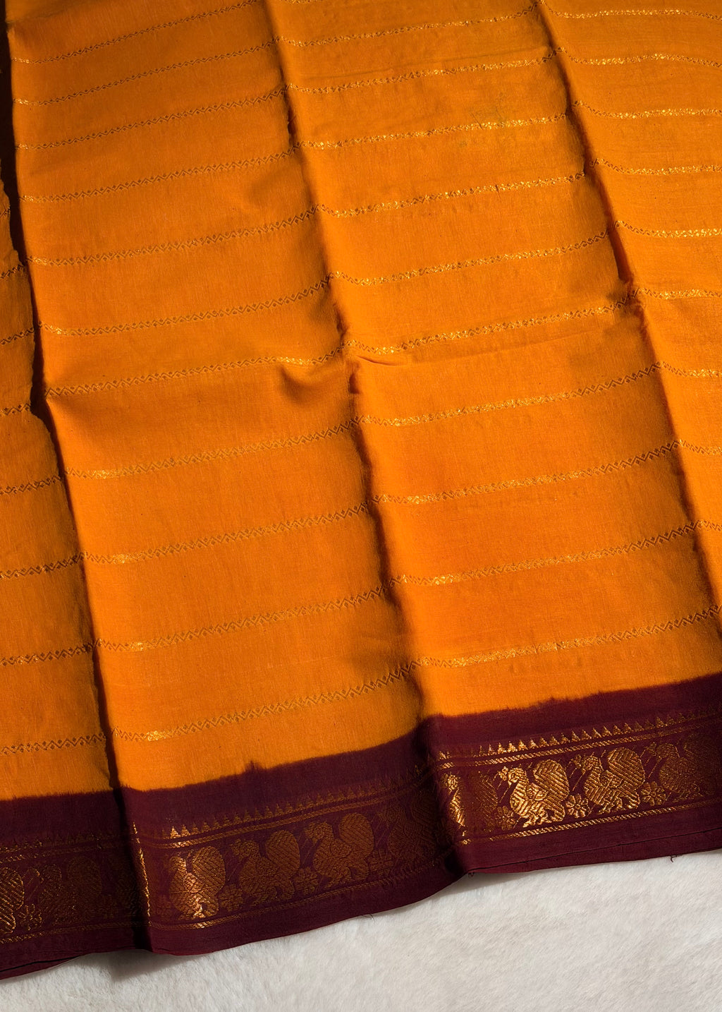 Traditional Madurai Sungudi Cotton Saree With Blouse Piece