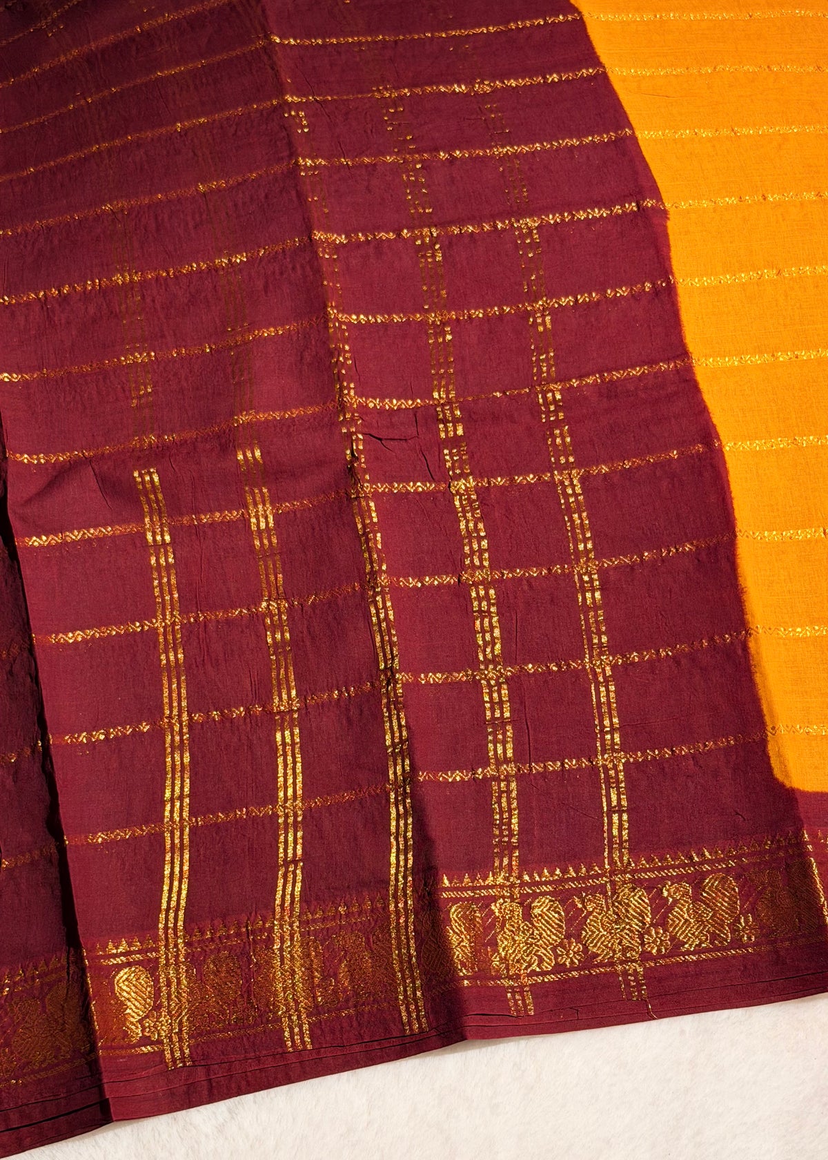 Traditional Madurai Sungudi Cotton Saree With Blouse Piece