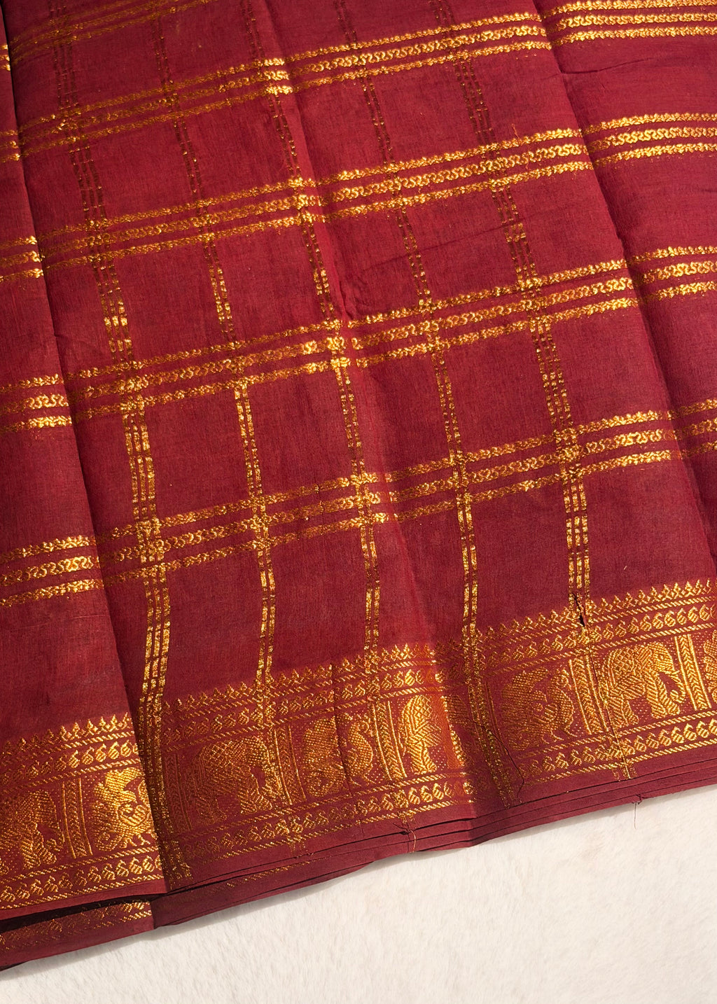 Traditional Madurai Sungudi Cotton Saree With Blouse Piece