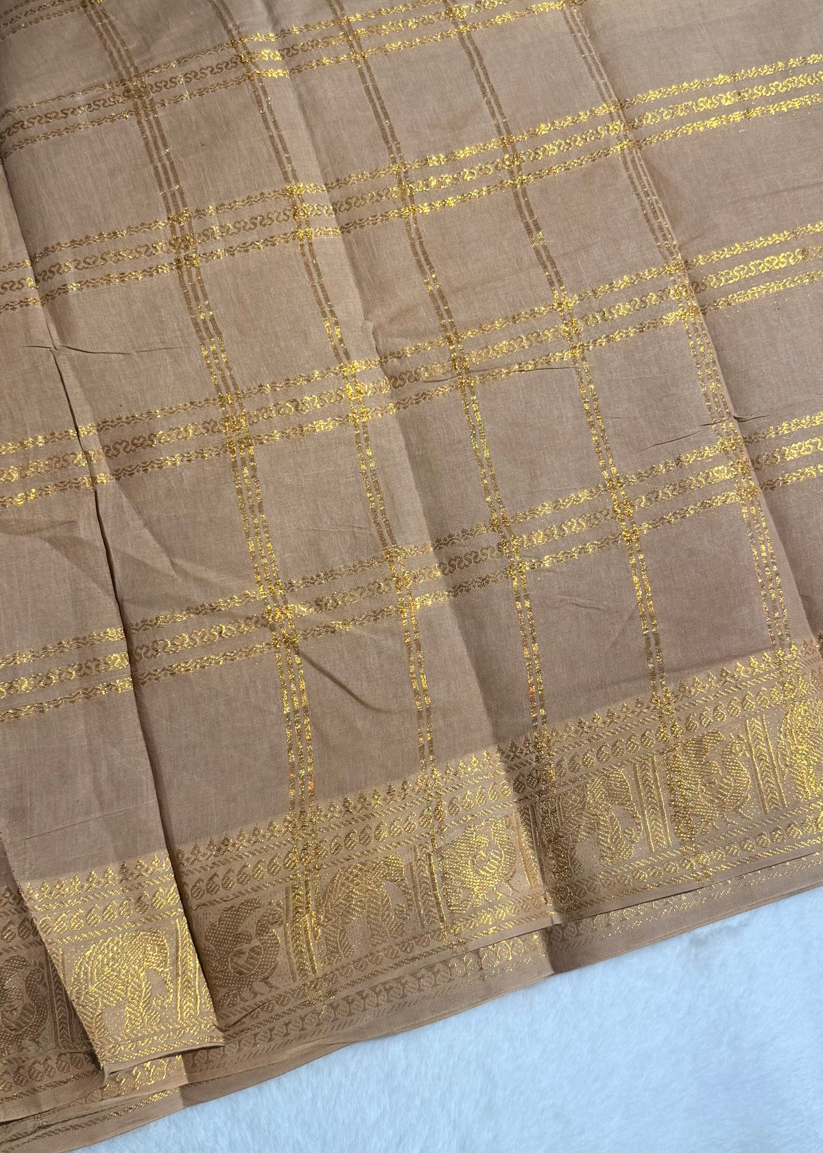 Traditional Madurai Sungudi Cotton Saree With Blouse Piece