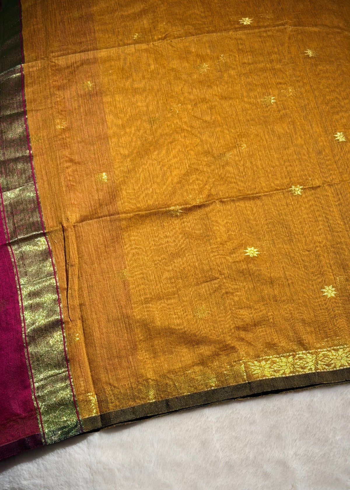 Semi Maheshwari saree
