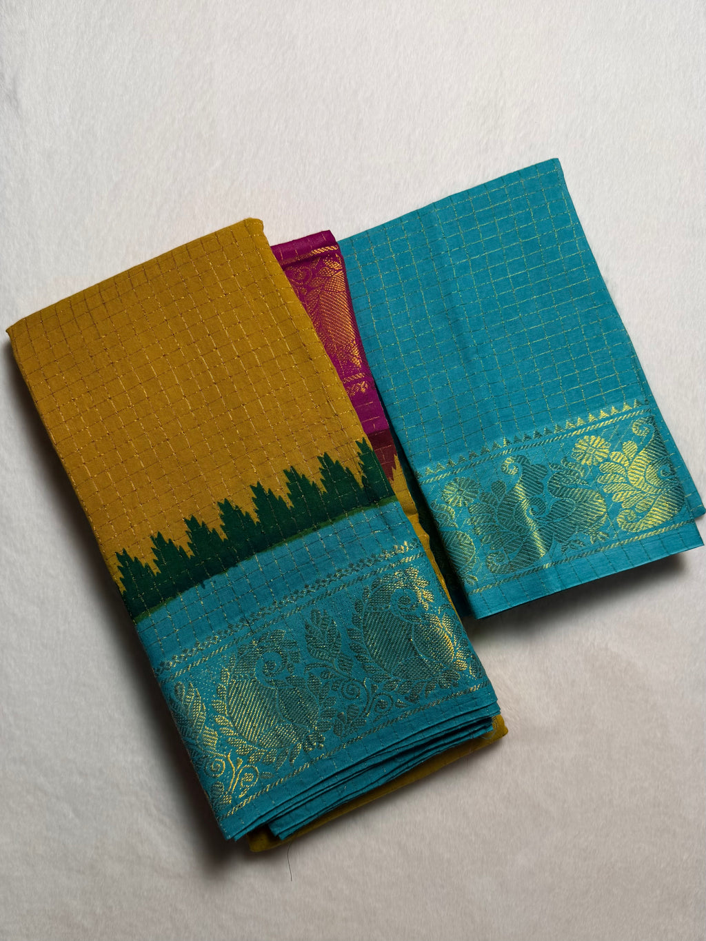 Traditional Ganga Jamuna Madurai Sungudi Cotton Saree with Blouse Piece