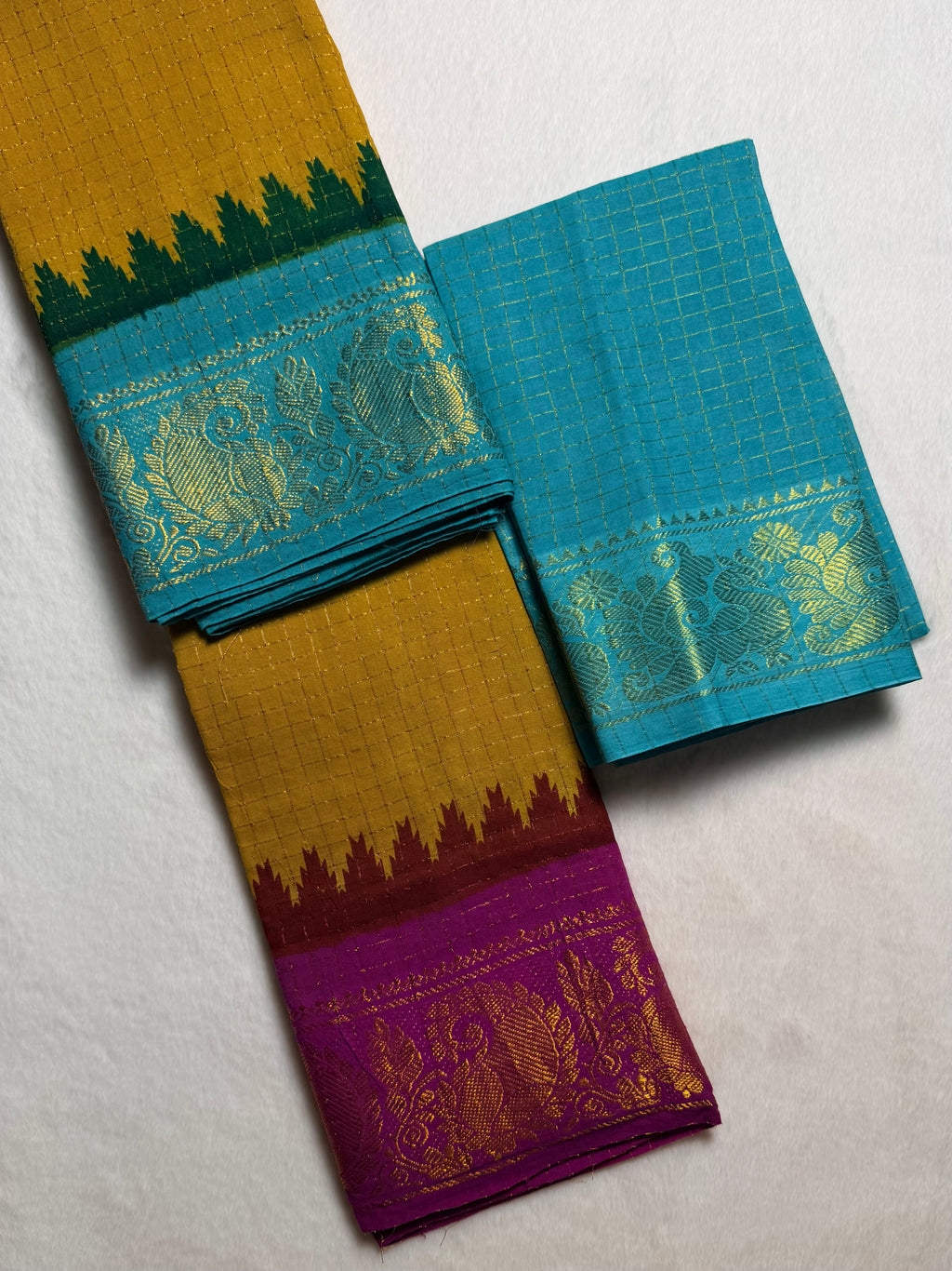Traditional Ganga Jamuna Madurai Sungudi Cotton Saree with Blouse Piece