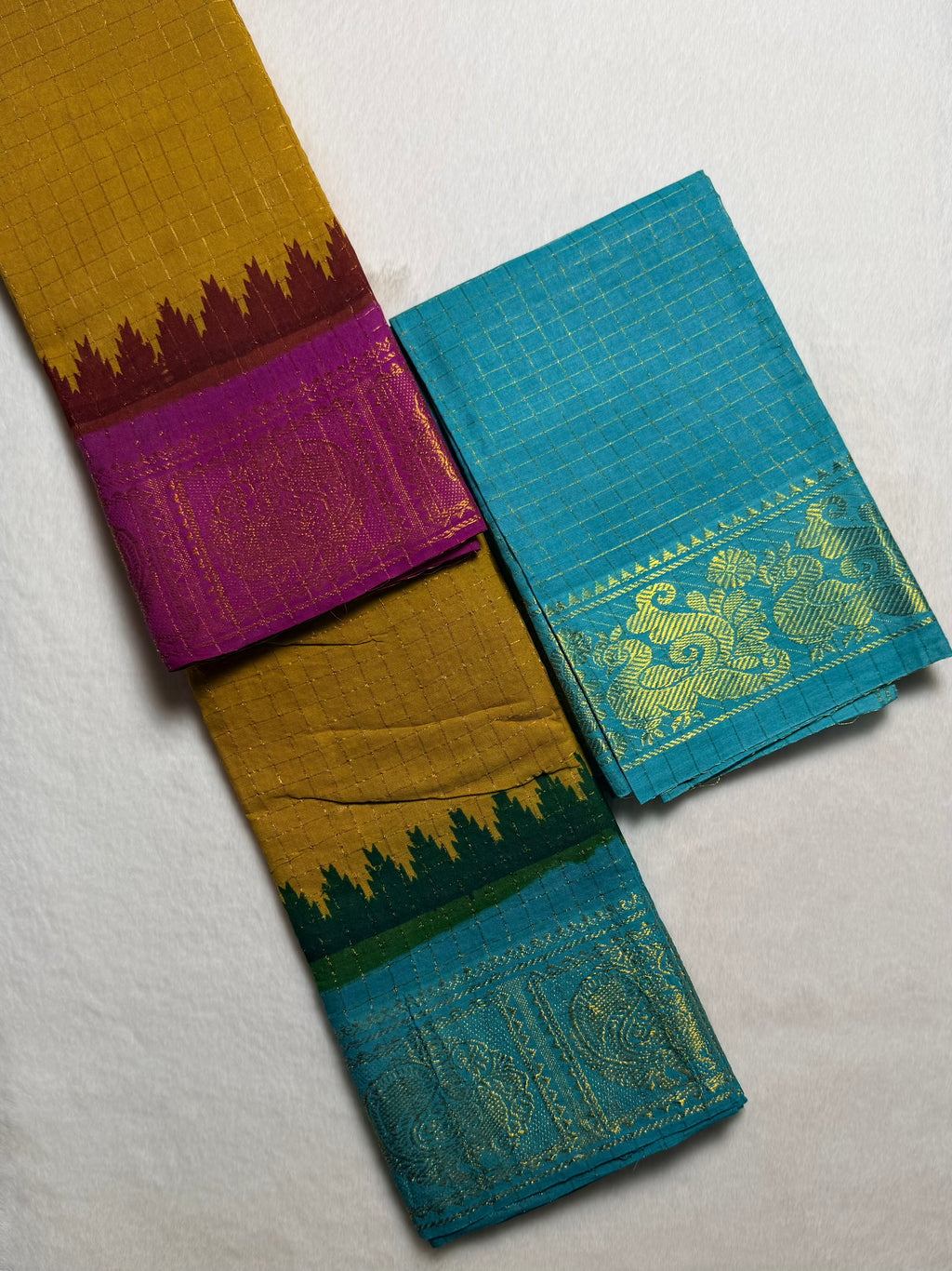 Traditional Kolam Madurai Sungudi Cotton Saree with Blouse Piece