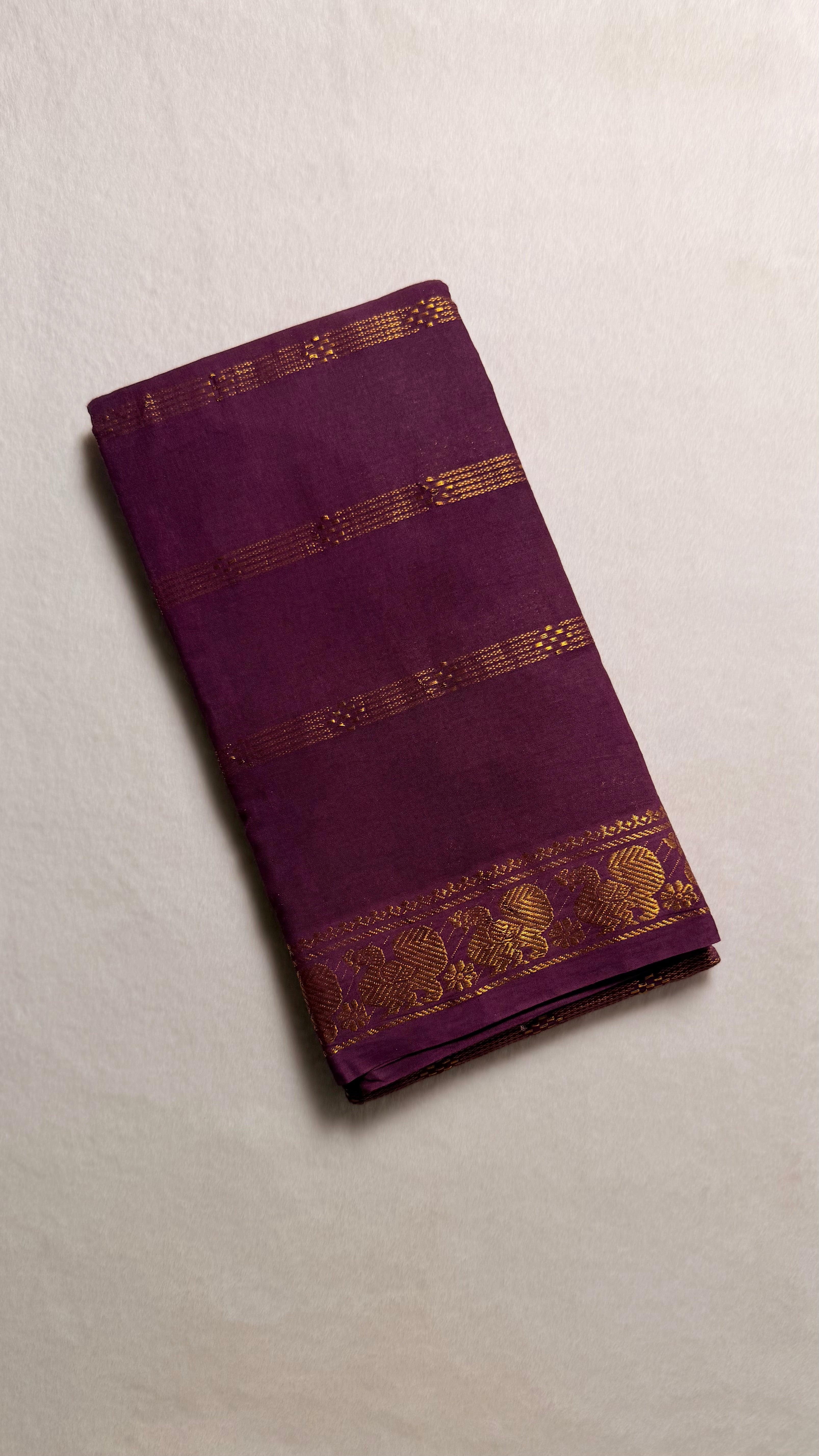 Traditional Madurai Sungudi Cotton Saree with Blouse Piece