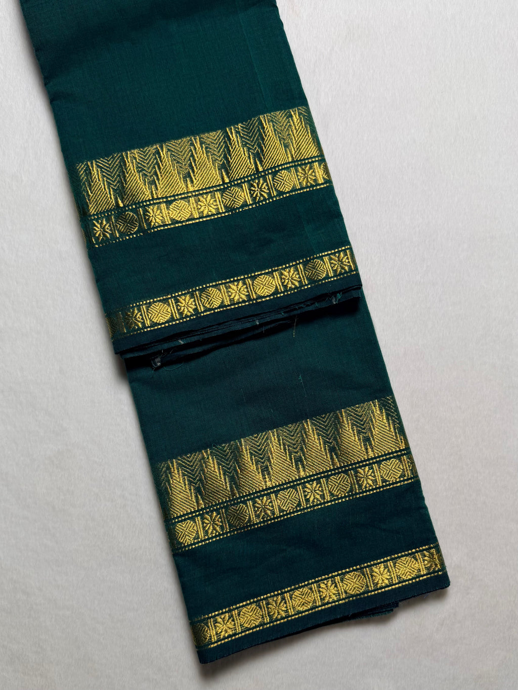 Premium Zari Kanchi Cotton Saree