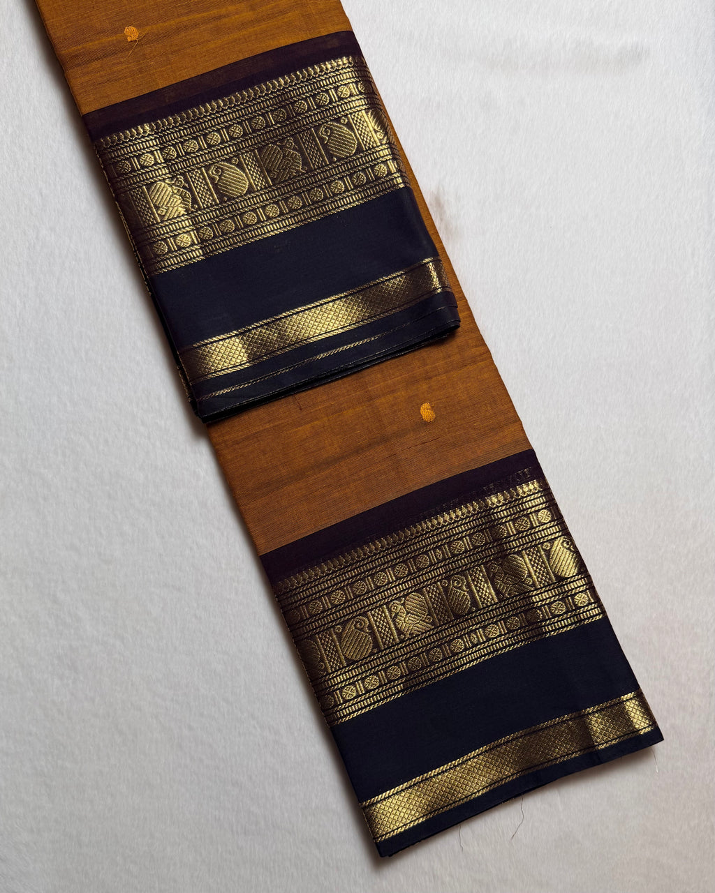 Premium Zari Kanchi Cotton Saree