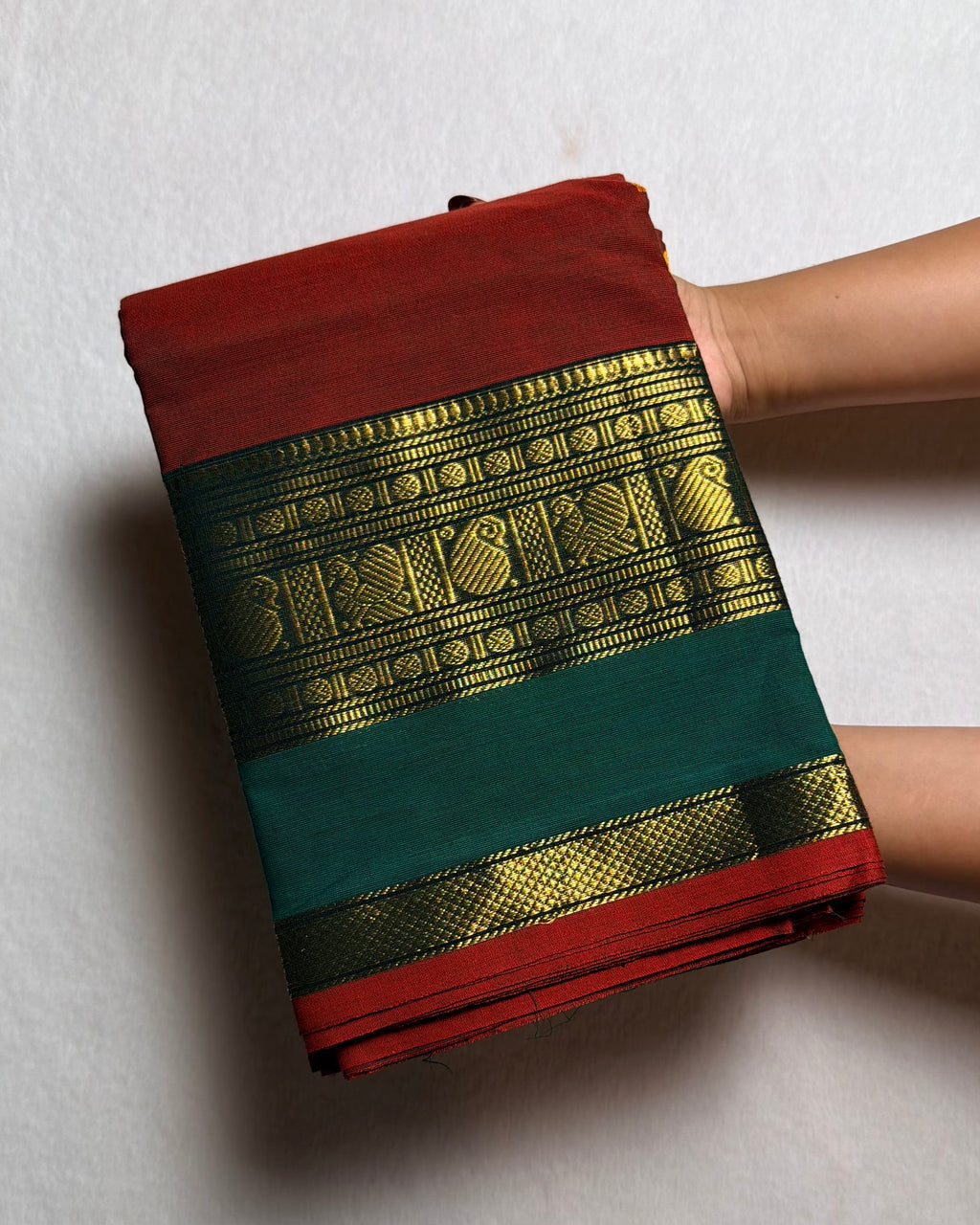 Premium Zari Kanchi Cotton Saree