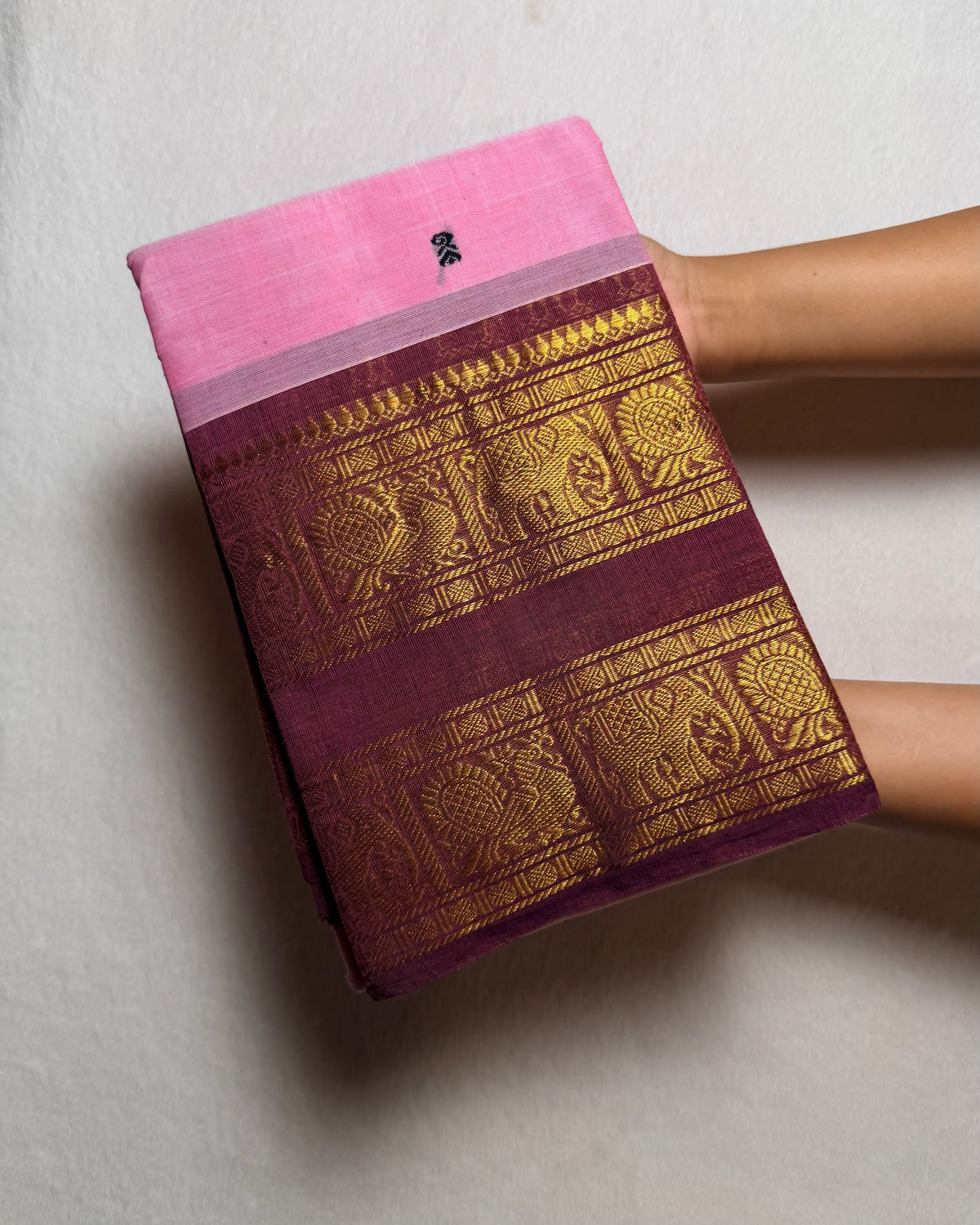 Premium Zari Kanchi Cotton Saree
