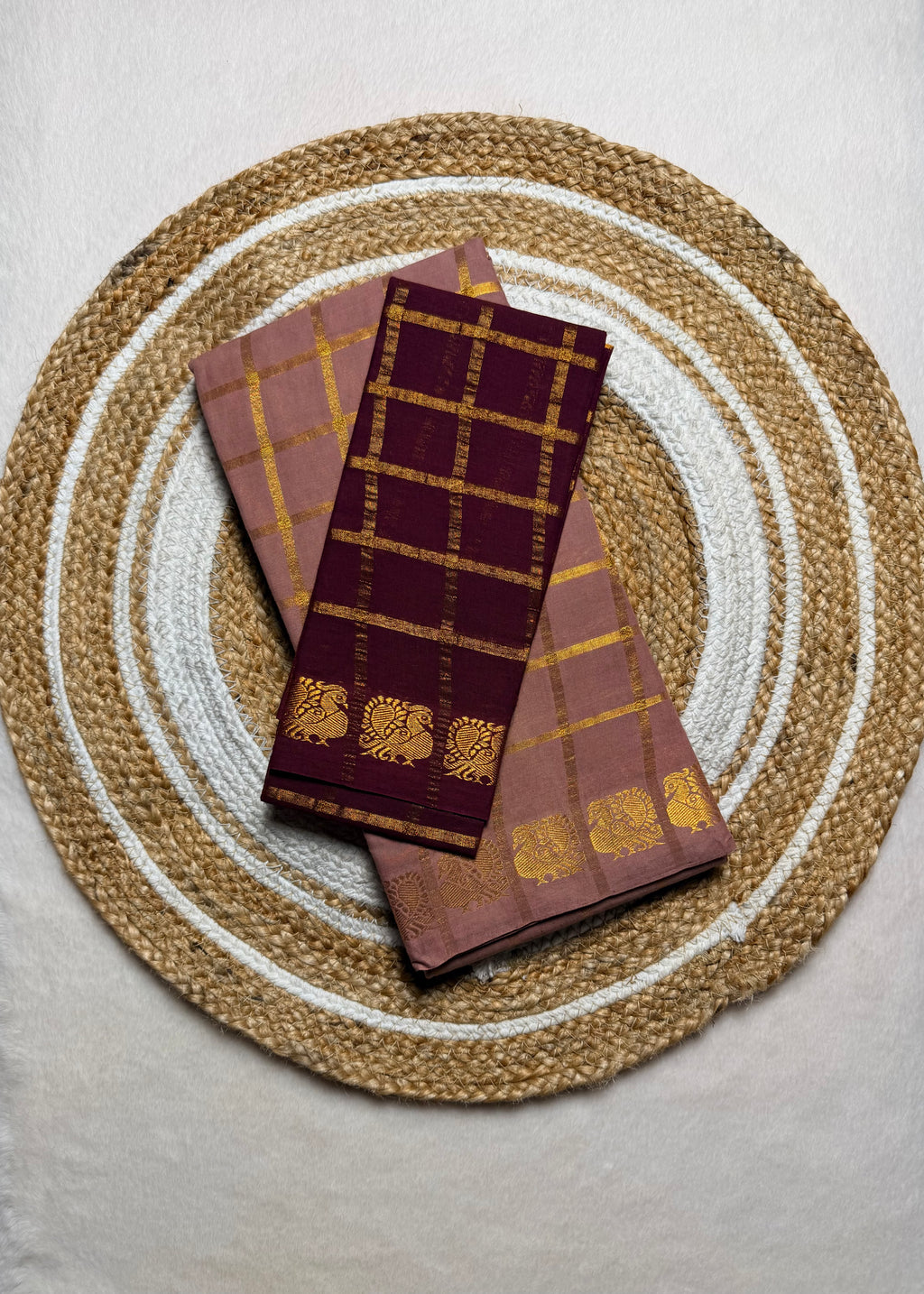 Traditional Madurai Sungudi Cotton Saree with Blouse Piece