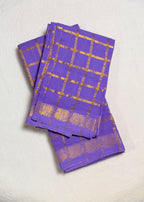 Traditional Madurai Sungudi Cotton Saree with Blouse Piece