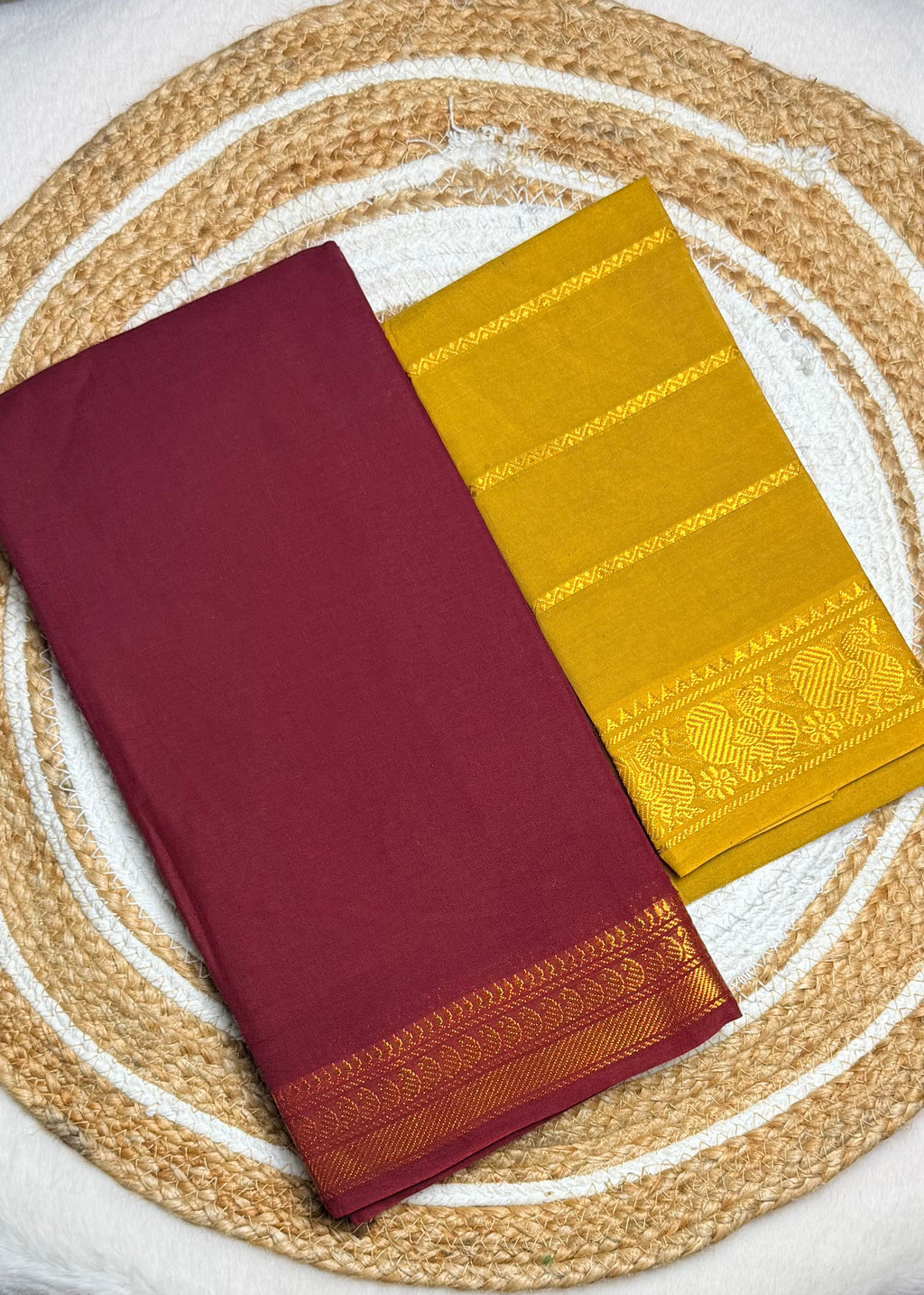 Traditional Madurai Sungudi Cotton Saree with Blouse Piece