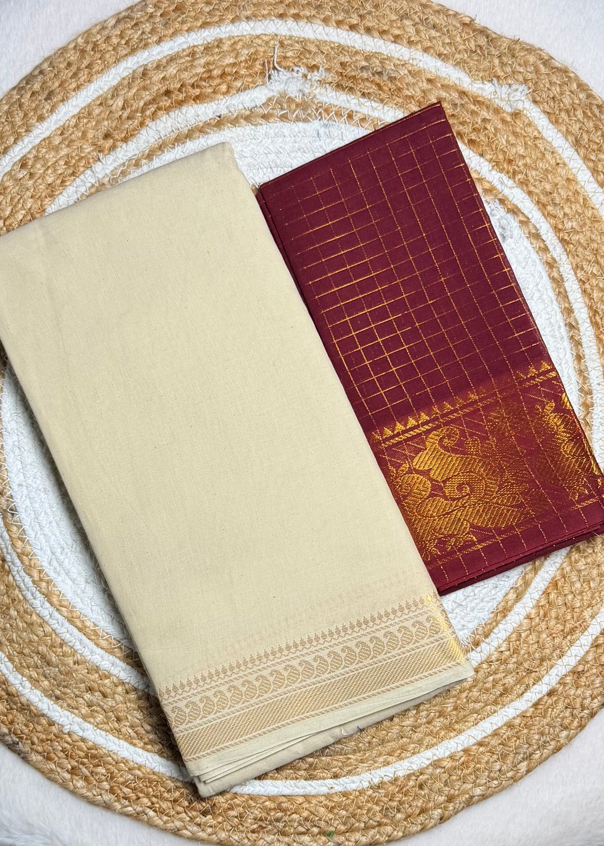 Traditional Madurai Sungudi Cotton Saree with Blouse Piece