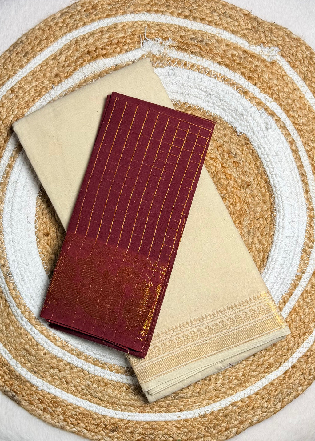 Traditional Madurai Sungudi Cotton Saree with Blouse Piece