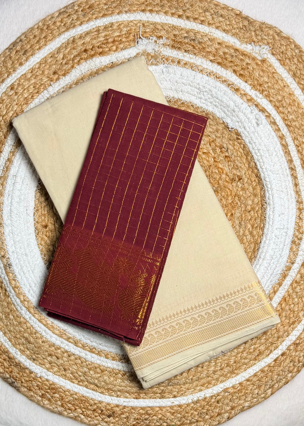 Traditional Madurai Sungudi Cotton Saree with Blouse Piece