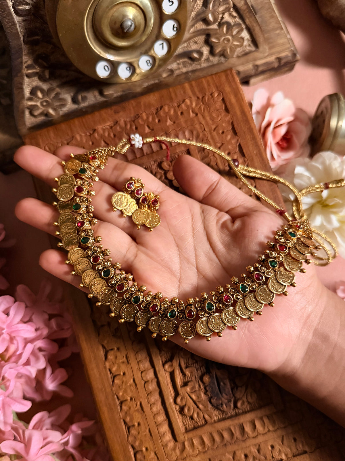 Premium Antique Coin Neckset