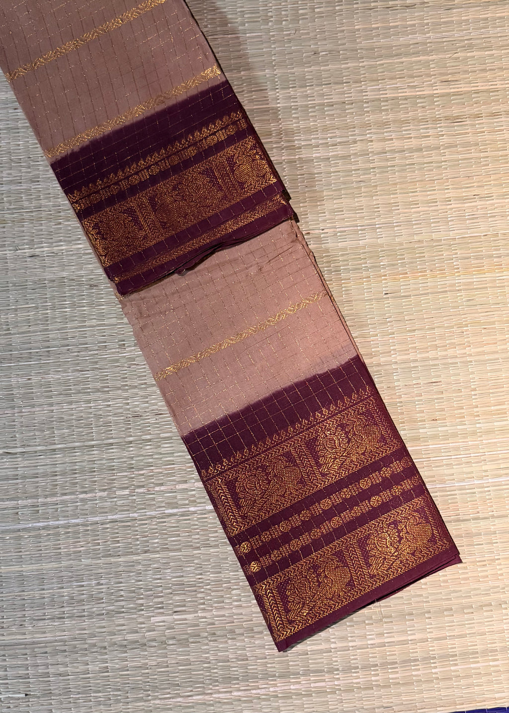 Traditional Madurai Sungudi Cotton Saree with Blouse Piece