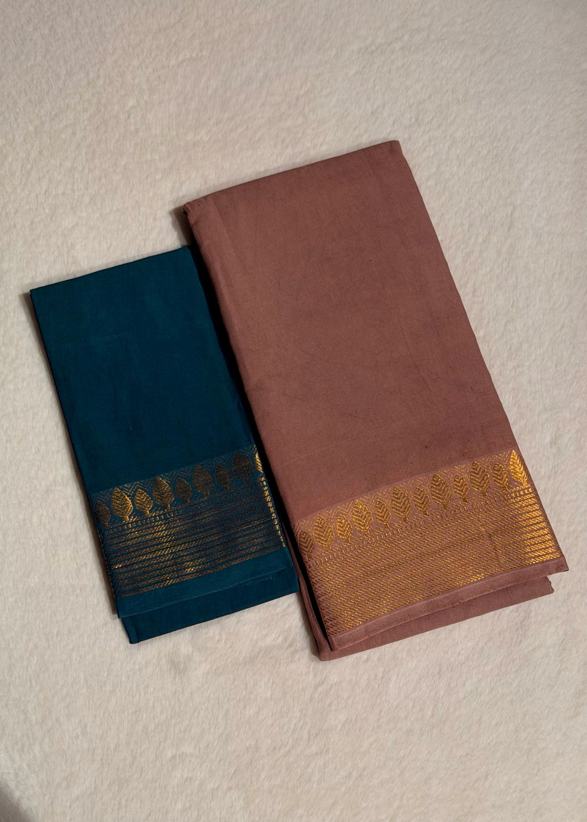 Traditional Madurai Sungudi Cotton Saree With Blouse Piece