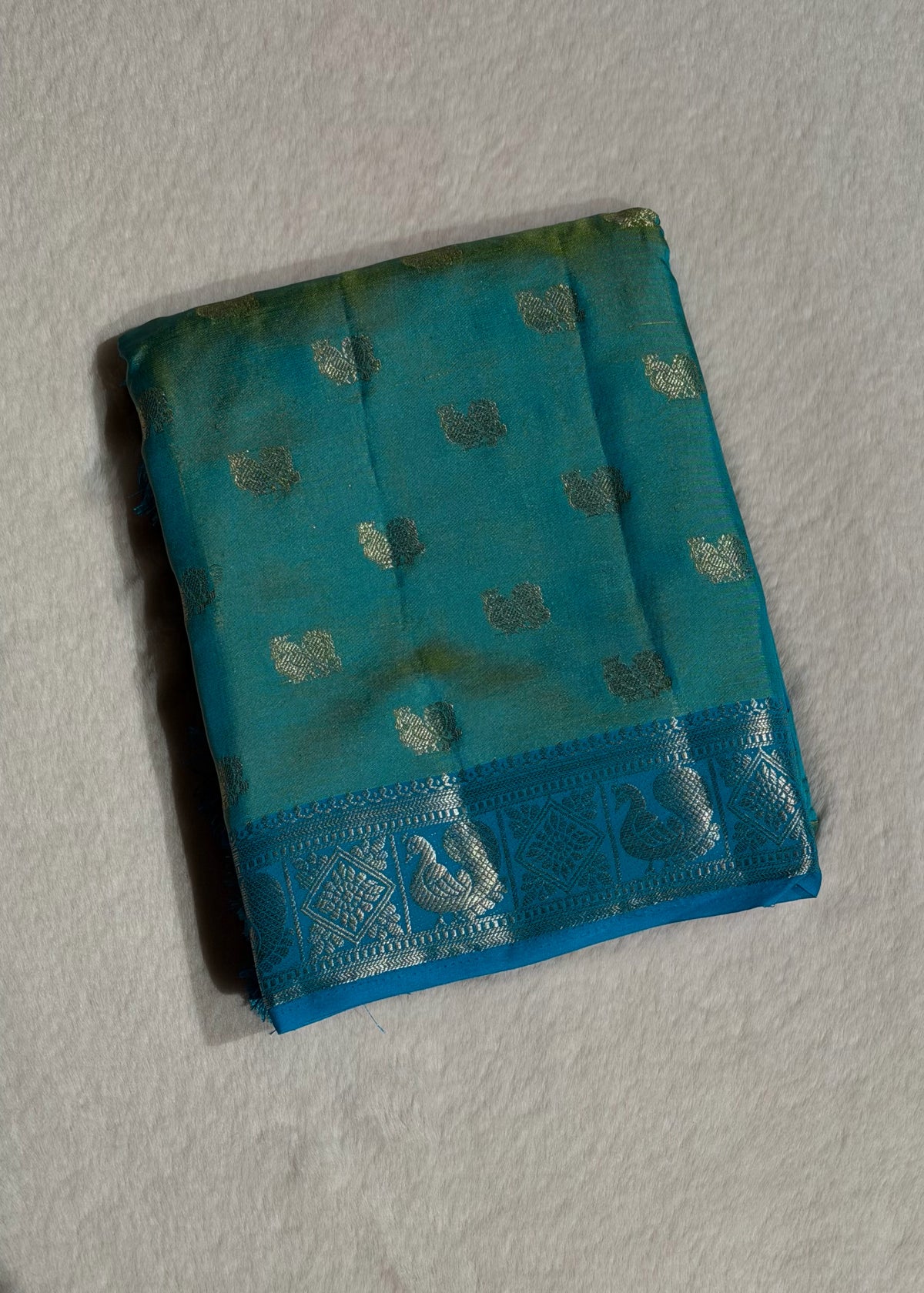 Semi Tussar Silk Saree With Blouse Piece